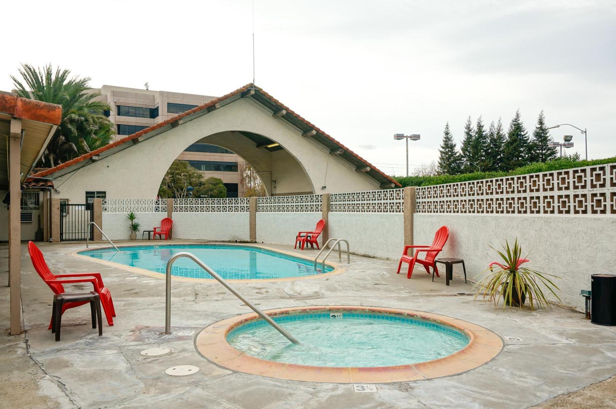Ez 8 Motel San Jose II Zewnętrze zdjęcie