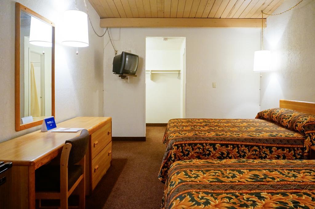Ez 8 Motel San Jose II Zewnętrze zdjęcie